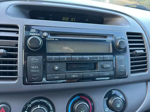 Used 2003 Toyota Camry LE image 22