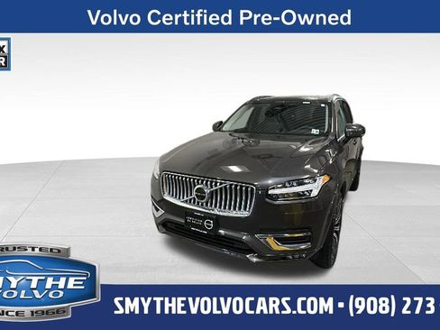 Certified 2024 Volvo XC90 B6 Plus AWD/4WD image 1