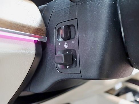 Used 2022 Mercedes-Benz GLE 350 4MATIC image 15