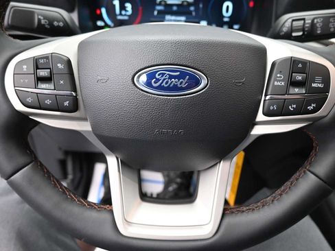 New 2026 Ford Explorer Active w/ Active Comfort Package AWD/4WD image 32