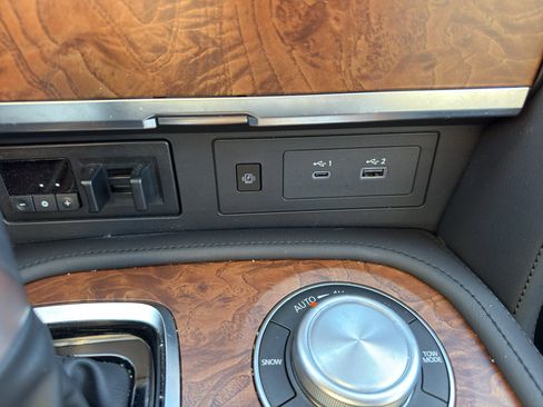 Certified 2024 Nissan Armada SL w/ Cargo Package image 20