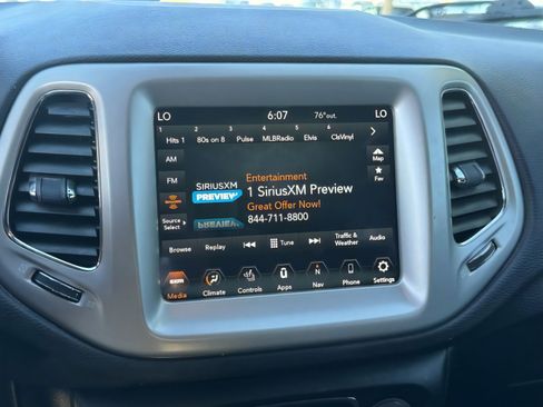 Used 2021 Jeep Compass Latitude w/ Sun and Sound Group image 23