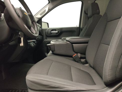 Used 2021 Chevrolet Silverado 1500 Custom w/ LPO, Dark Essentials Package RWD image 17