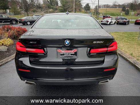 Used 2022 BMW 530i xDrive w/ Premium Package image 15