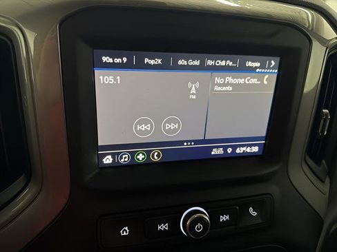 Used 2020 Chevrolet Silverado 1500 Custom w/ Custom Value Package image 18