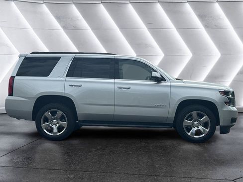 Used 2018 Chevrolet Tahoe LT RWD image 4