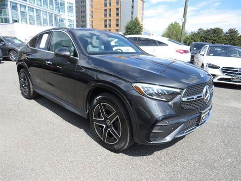 Used 2026 Mercedes-Benz GLC 300 4MATIC image 5