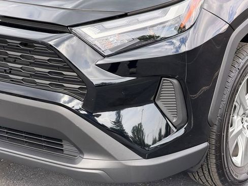Certified 2025 Toyota RAV4 XLE w/ Convenience Package AWD/4WD image 10