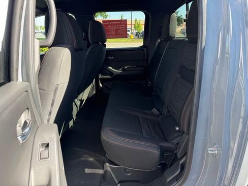 Certified 2025 Nissan Frontier PRO-4X AWD/4WD image 31