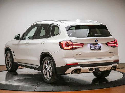 Used 2023 BMW X3 xDrive30i w/ Premium Package AWD/4WD image 2