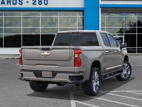 New 2026 Chevrolet Silverado 1500 High Country AWD/4WD image 4