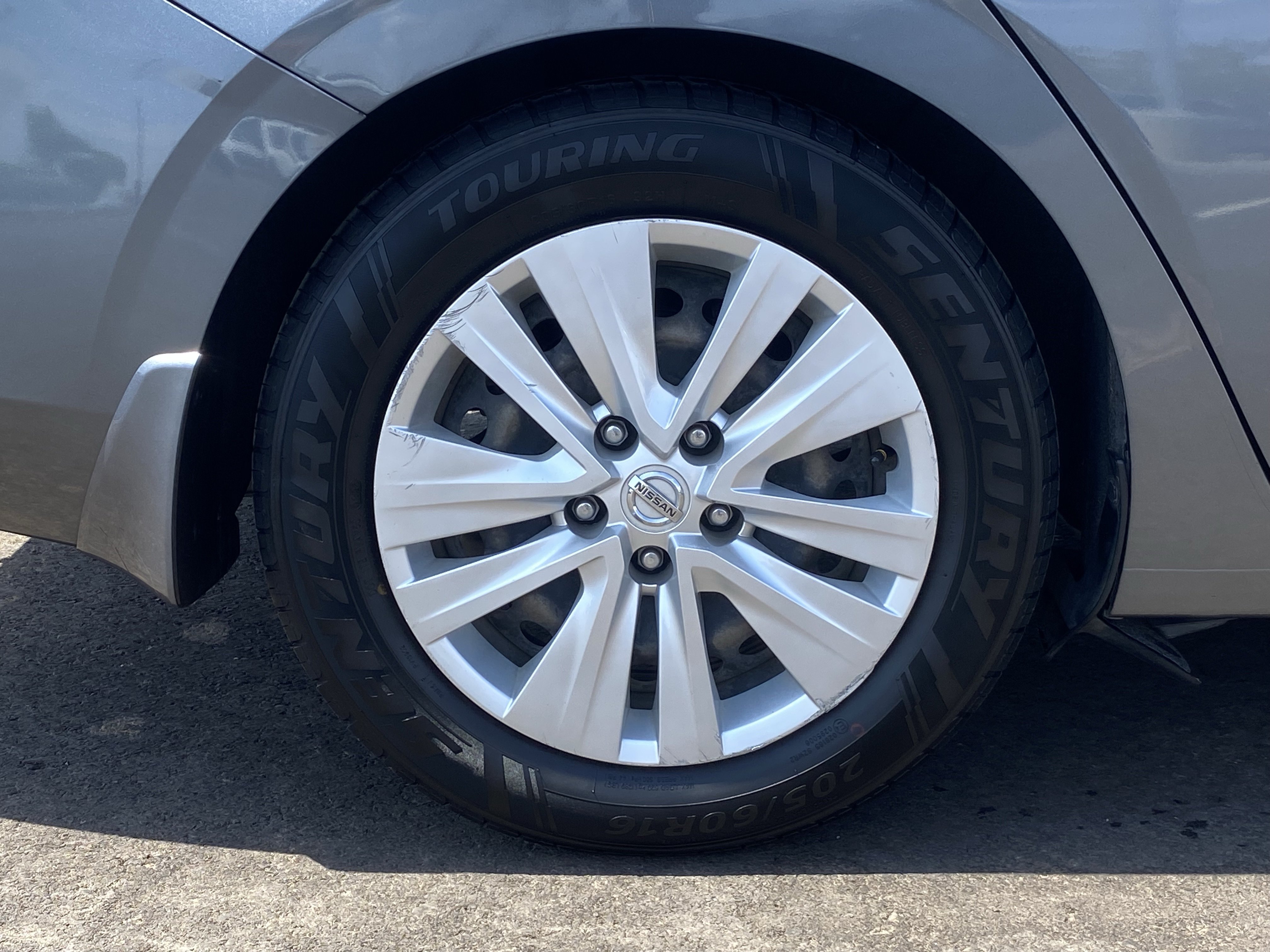Used 2021 Nissan Sentra S FWD image 9