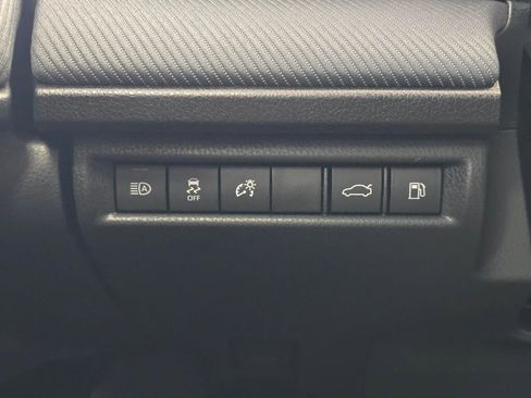 Used 2025 Toyota Camry SE image 26