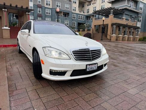 Used 2012 Mercedes-Benz S 63 AMG image 12