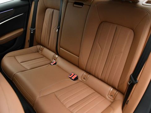 Used 2025 Audi A6 Premium Plus image 45