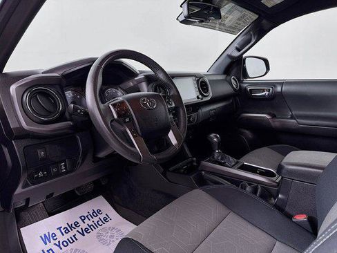 Certified 2023 Toyota Tacoma TRD Off-Road AWD/4WD image 9