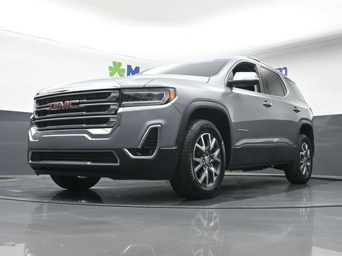 Certified 2023 GMC Acadia SLT image 6