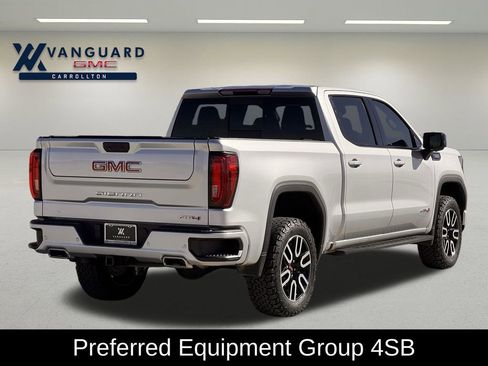 Used 2022 GMC Sierra 1500 AT4 w/ AT4 Premium Package image 3