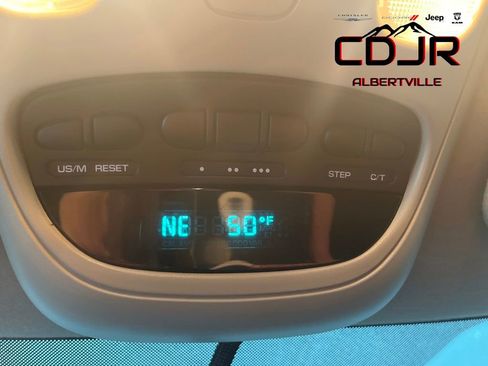 Used 2005 Dodge Ram 1500 Truck 2WD Quad Cab image 32