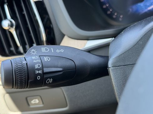 New 2026 Volvo XC60 B5 Core w/ Protection Package image 26