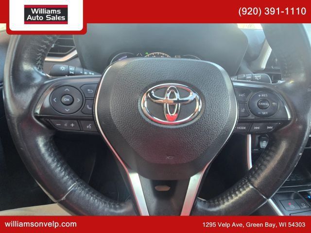 Used 2019 Toyota RAV4 XSE w/ XSE Weather Package AWD/4WD image 18