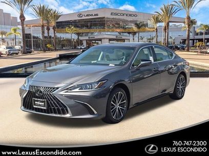 Used 2025 Lexus ES 300h w/ Premium Package