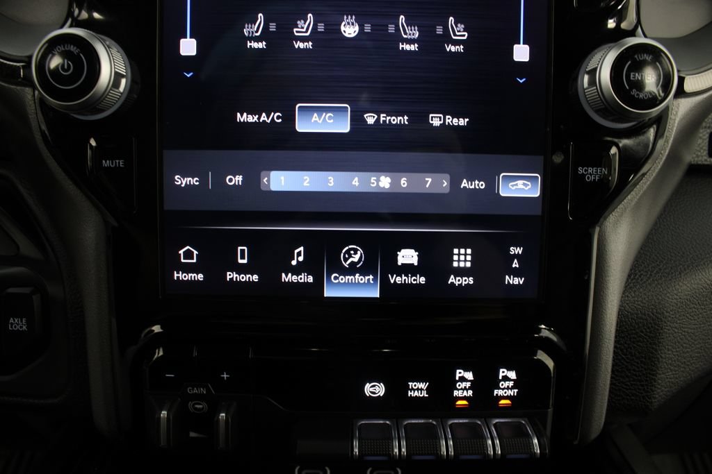 Used 2025 RAM 2500 Rebel w/ Rebel Level 1 Equipment Group AWD/4WD image 6