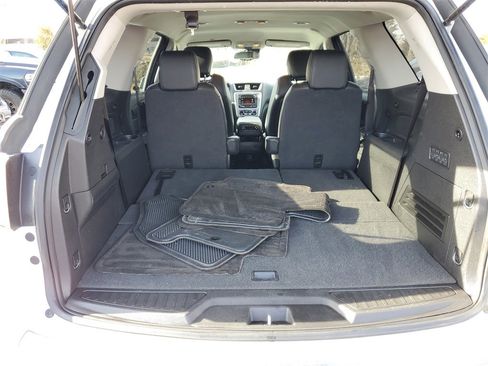 Used 2017 GMC Acadia Limited SLT image 9