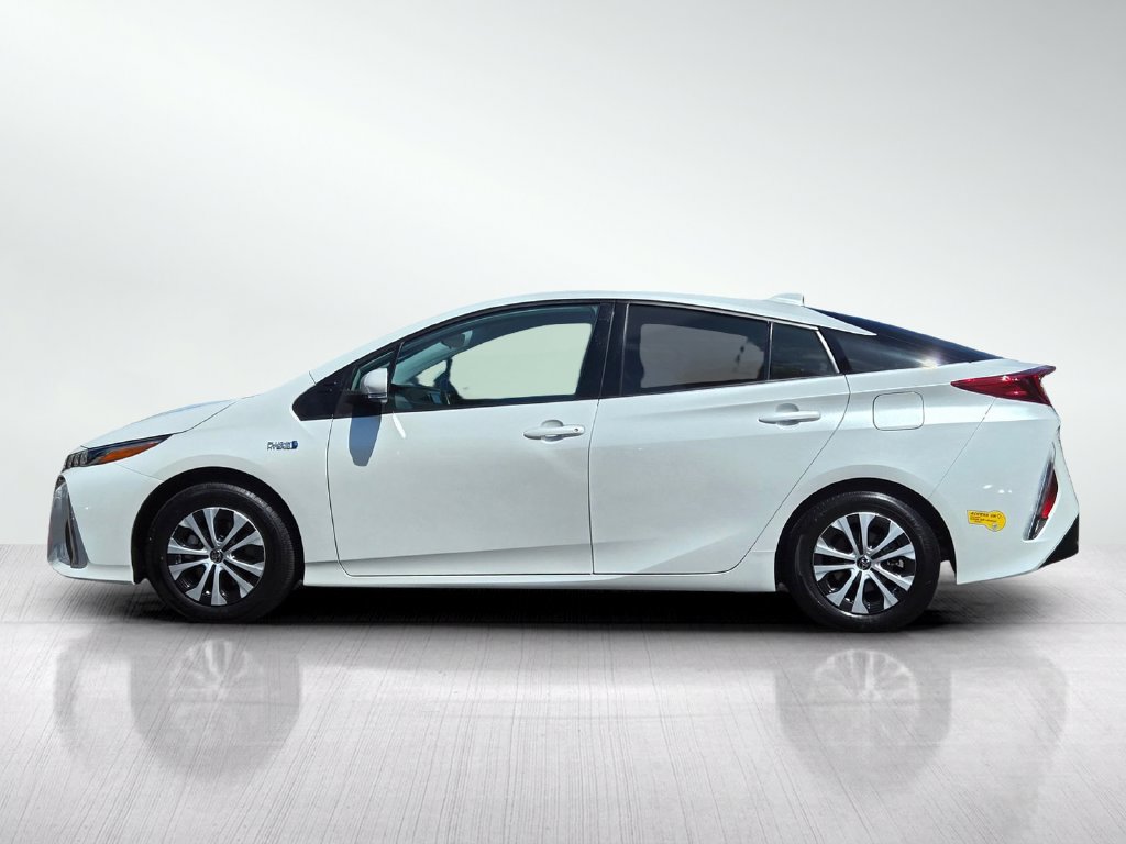 Used 2022 Toyota Prius Prime XLE FWD image 8
