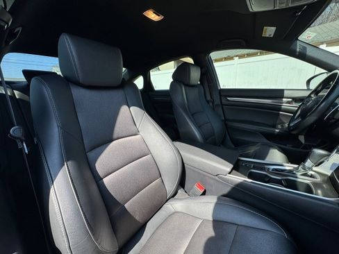 Used 2019 Honda Accord Sport image 38