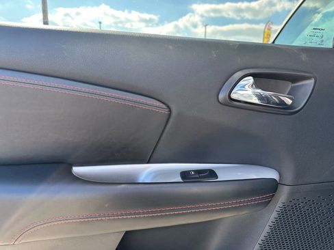 Used 2019 Dodge Journey GT image 10