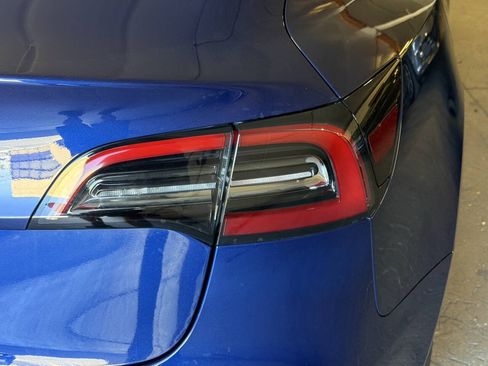 Used 2023 Tesla Model 3 Standard Range RWD image 35