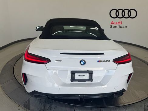 Used 2025 BMW Z4 M40i w/ Premium Package RWD image 34