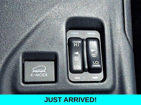 Used 2022 Subaru Crosstrek 2.5i Limited w/ Moonroof Package 2 AWD/4WD image 25
