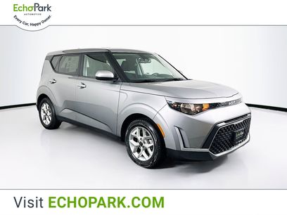 Used 2024 Kia Soul LX w/ Option Group 015