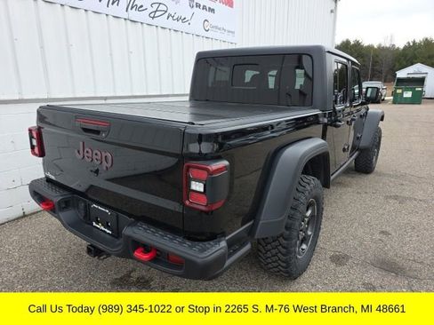 Used 2021 Jeep Gladiator Rubicon image 10