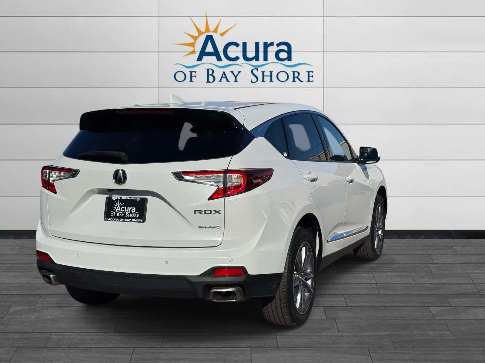 Used 2024 Acura RDX w/ Technology Package AWD/4WD image 4