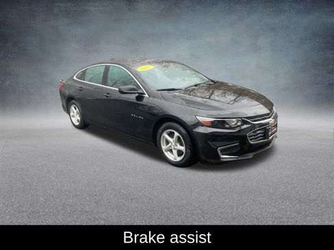 Used 2017 Chevrolet Malibu LS image 9