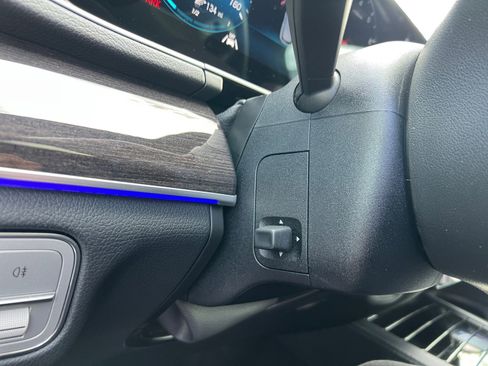 Used 2021 Mercedes-Benz GLE 350 4MATIC image 34