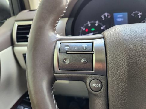 Used 2015 Lexus GX 460 Luxury AWD/4WD image 29