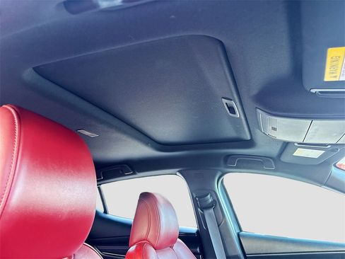 Used 2024 MAZDA MAZDA3 s image 22