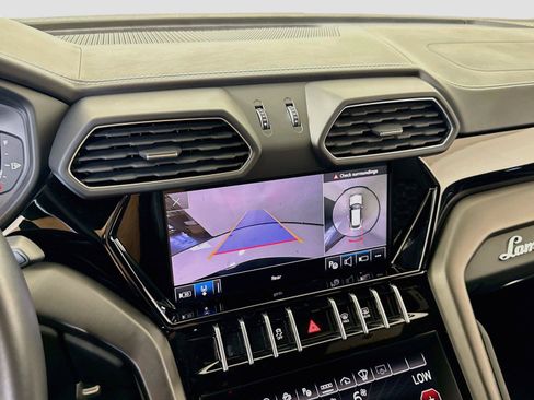 Used 2023 Lamborghini Urus S AWD/4WD image 20
