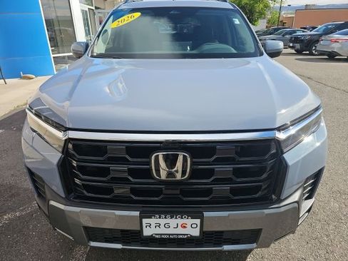 New 2026 Honda Pilot Touring image 3