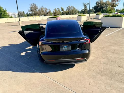 Used 2024 Tesla Model 3 Long Range AWD/4WD image 41