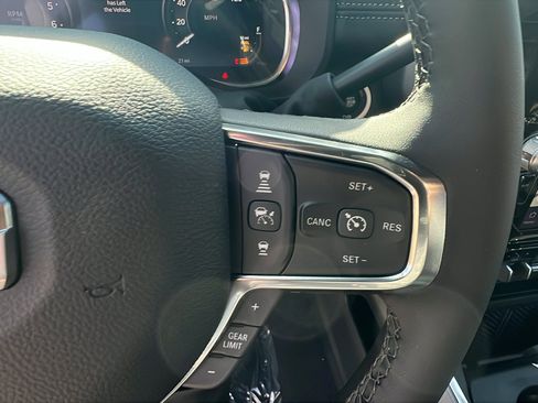 New 2026 RAM 2500 Limited image 25