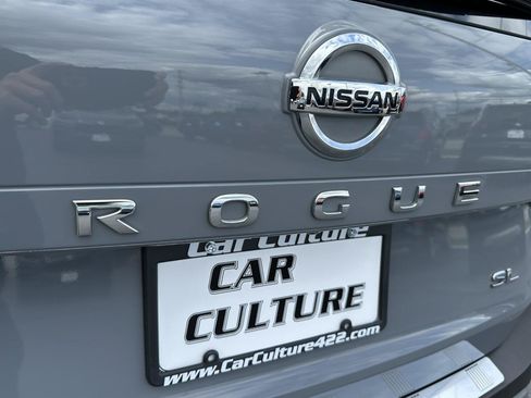 Used 2021 Nissan Rogue SL FWD image 78