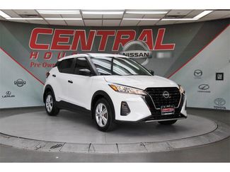 Used 2024 Nissan Kicks S image 1