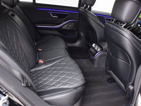 Certified 2025 Mercedes-Benz S 580 4MATIC Sedan image 18