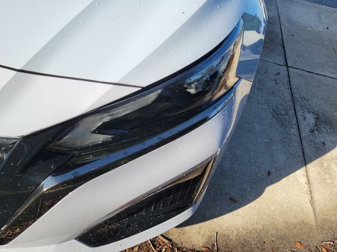 Certified 2023 Nissan Altima 2.5 SR FWD image 3