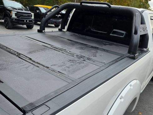 Used 2017 Ford F250 Lariat w/ Lariat Ultimate Package image 33